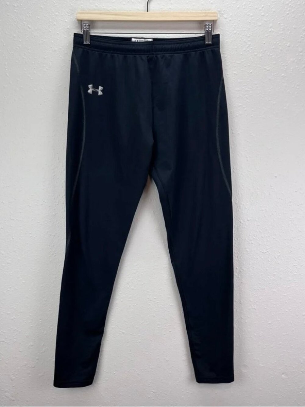 Under Armour Pants Womens Medium Performance Leggings Compression Athletic Black